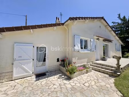 maison de 103 83 m² à chatellerault