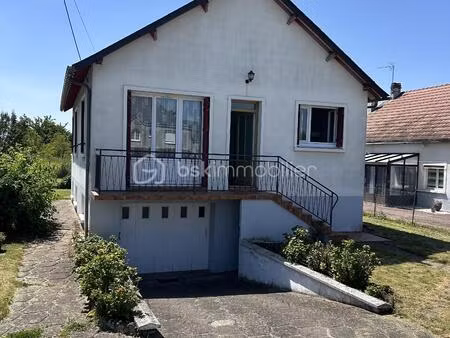maison traditionnelle de 90 m² à villebarou