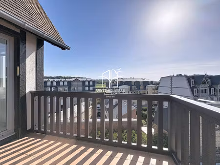 appartement deux pieces-centre ville-terrasse-box
