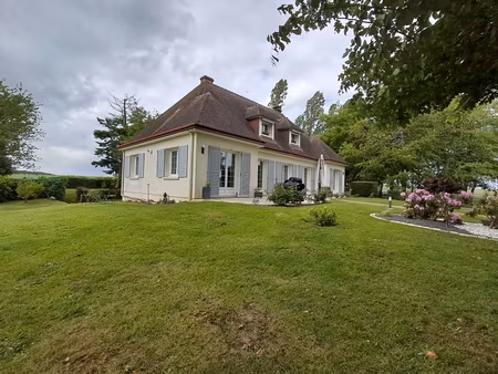 maison brou 7 pièce(s) 157.93 m2