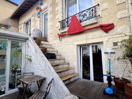 location maison 3 pièces  62.25m²  montreuil