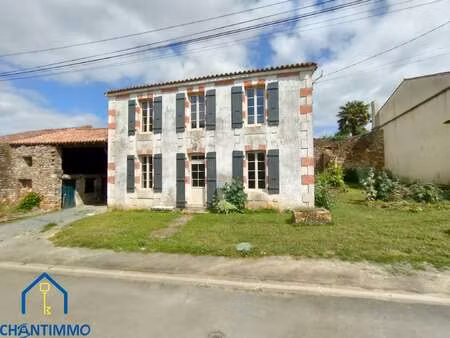 vente maison à sainte-hermine (85210) : à vendre / 94m² sainte-hermine