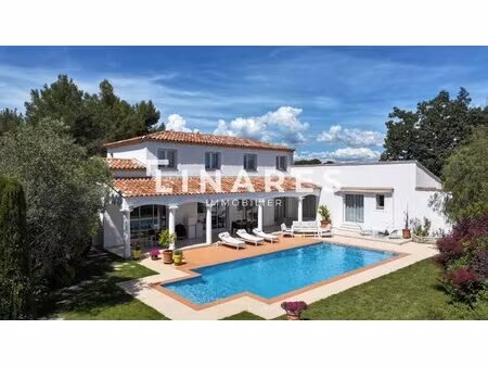 villa solal - maison t7 de 220m2 - piscine - 13400 aubagne