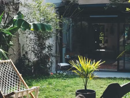 paris est - maison d'architecte familiale avec jardin près du métro