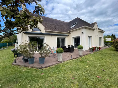 vaste maison familiale