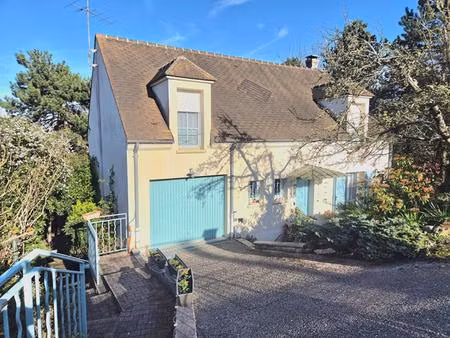 maison vaureal village 6 pièce(s) 126 m2