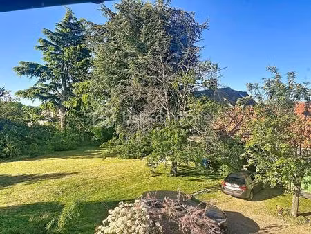 corps de ferme de 261 m² à grisy-les-platres