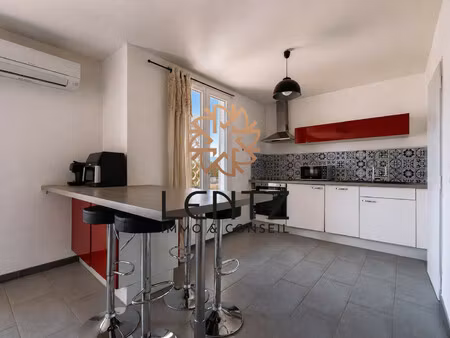 appartement t3 de 57 m² – balcon  cave et stationnement colle