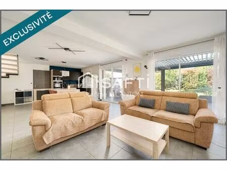 quartier calme  proche axe a31  proche des commodites...