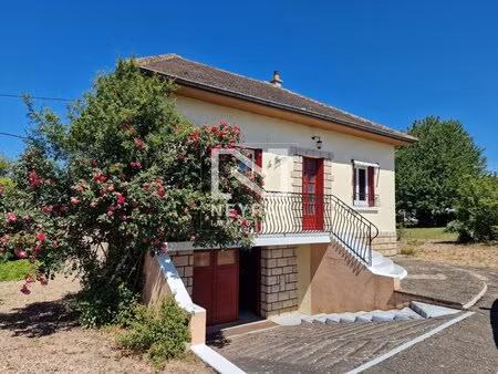 maison située en campagne