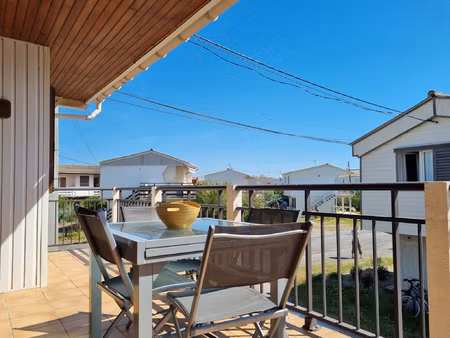a vendre - gruissan plage - plage des chalets - chalet 4 cha