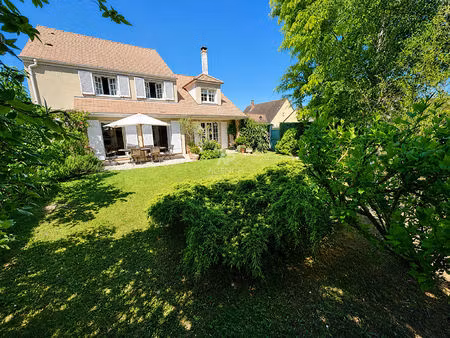 maison vernouillet 7 pièce(s) 160 m2