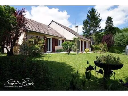 maison familiale entre nature et centre-ville
