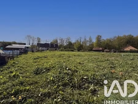 en vente terrain non constructible 1 000 m² – 33 000 € |gézaincourt
