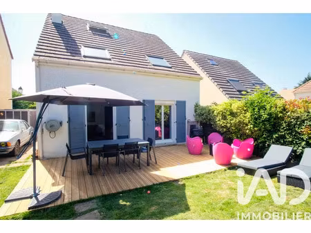 maison à la queue-en-brie (94510)
