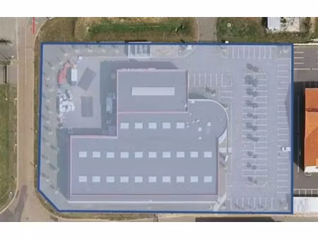 vente local d'activités rambouillet 2 998 m²