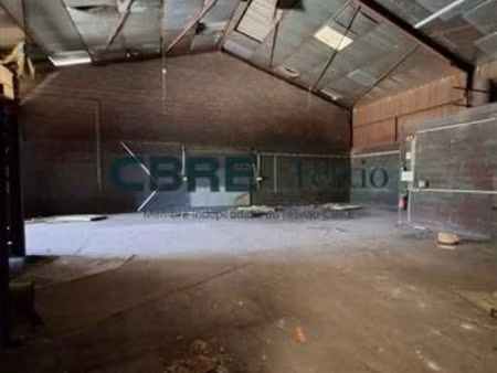vente local d'activités nazelles-négron 1 326 m²