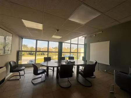 vente local d'activités valence 2 020 m²