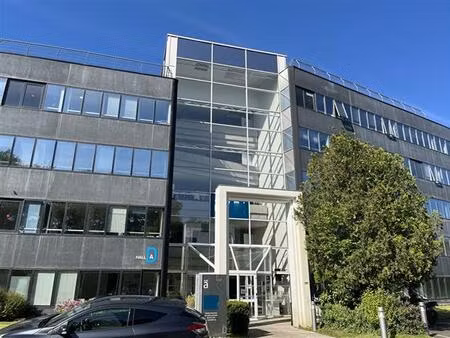 location bureau nantes 1 800 m²