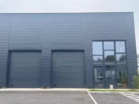 vente local d’activités trévoux 01600 149m² à 184m²
