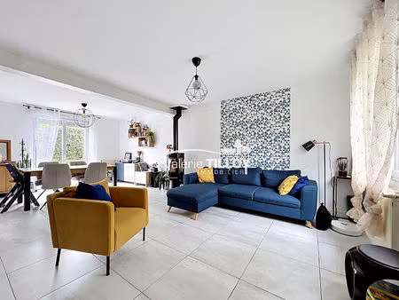 la meziere maison familiale 4 chambres avec jardin