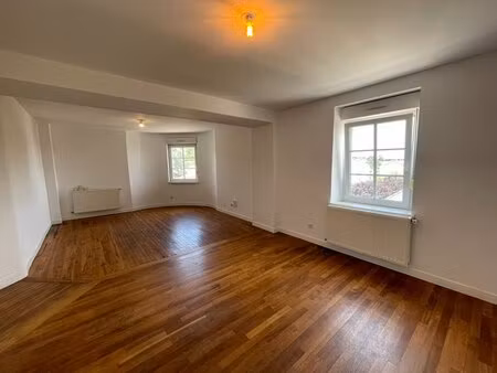 à louer appartement 117 42 m² – 930 € |scy-chazelles