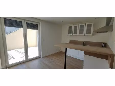 à louer appartement 80 m² – 840 € |woustviller