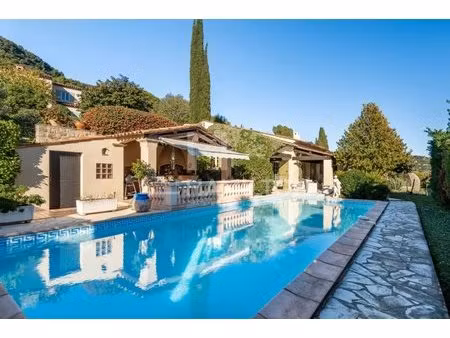 villa vue mer avec appartement independant