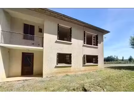 vente maison 5 pièces 89 m² à massignac (16310)  75 936 €