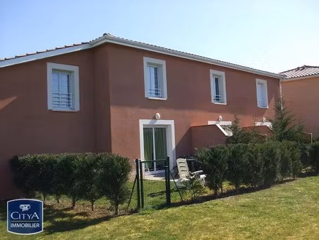 maison à louer 3 pièces 72.86 m² - mercuès (46) - 720€