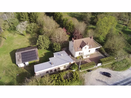 grande maison familliale a mereau avec dependances