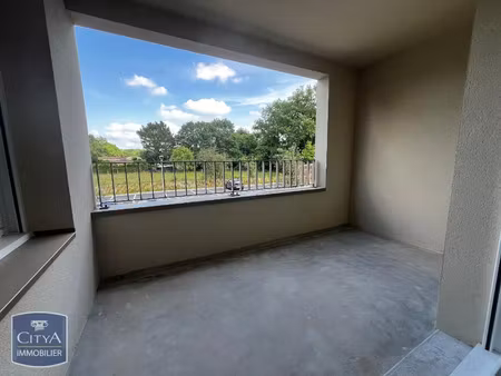 appartement à louer 2 pièces 46.27 m² - le taillan-médoc (33) - 680€