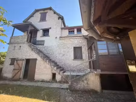vente maison 7 pièces 138 m² à lacave (46200)  129 600 €