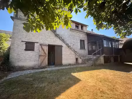 vente maison 7 pièces 138 m² à lacave (46200)  139 800 €