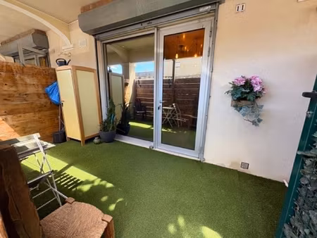 love room de 55 m2 entièrement equipee