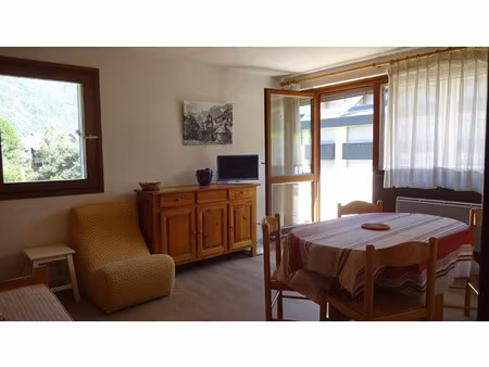 vente appartement 2 pièces 33 m² saint-lary-soulan (65170)