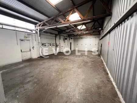 location local d’activités wissous 91320 312m²
