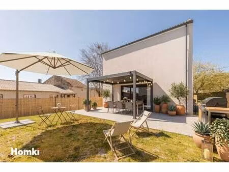 les grosliers – élégante maison contemporaine 2020 aux portes de châtel-guyon