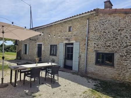 maison de campagne 3km de saint-claud