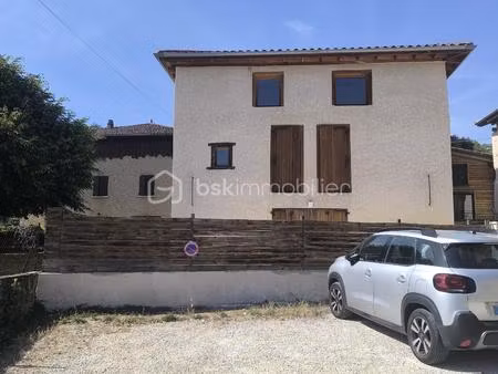 maison de ville de 130 m² à saint-jean-de-moirans