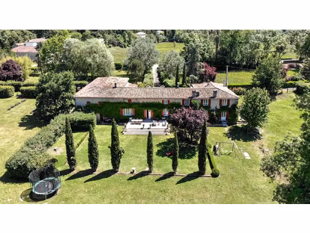 vente maison 12 pièces 380 m² angoulême (16000)