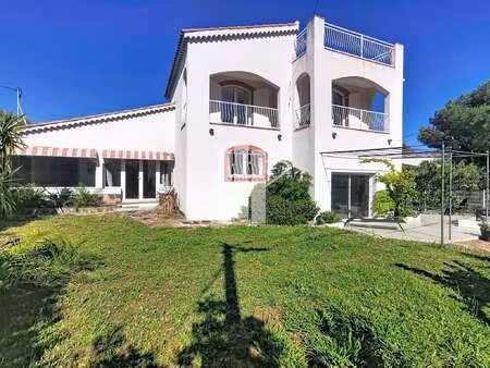 maison de luxe à vendre à saint-raphaël : 645 000 € | 155m²