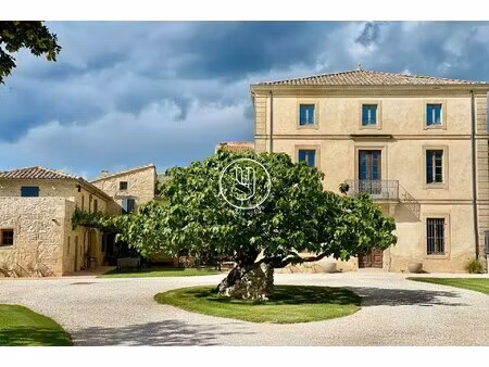 villa de luxe à vendre à uzès : 1 690 000 € | 750m²