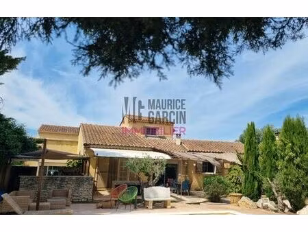 maison de prestige de 240 m2 en vente entraigues-sur-la-sorgue  france