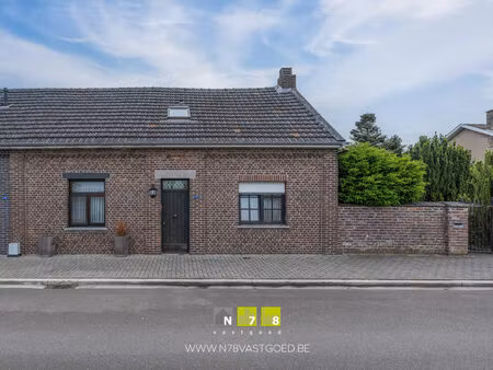 huis te koop in maasmechelen met 3 slaapkamers