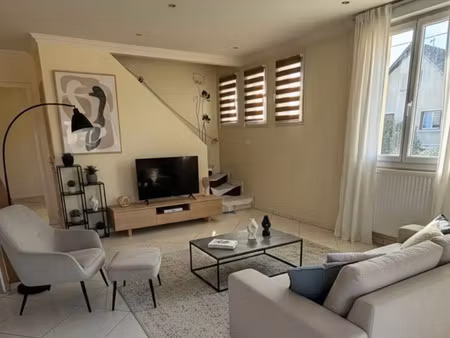 annonce location maison 4 pièces de 111m2 à courtry (77181) - paruvendu.fr ref 99278681072