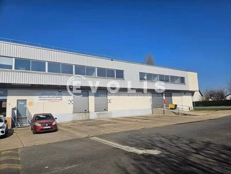 location entrepôt morangis 91420 2327m²
