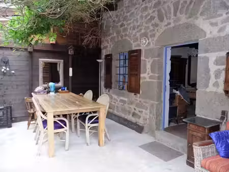 ancien moulin à eau avec habitation à vendre dans la creuse.