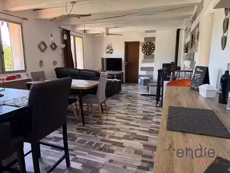 vente maison 5 pièces 122 m² à ampus (83111)  299 000 €