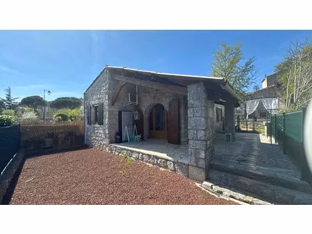location maison 3 pièces 50 m² à saint-alban-auriolles (07120)
